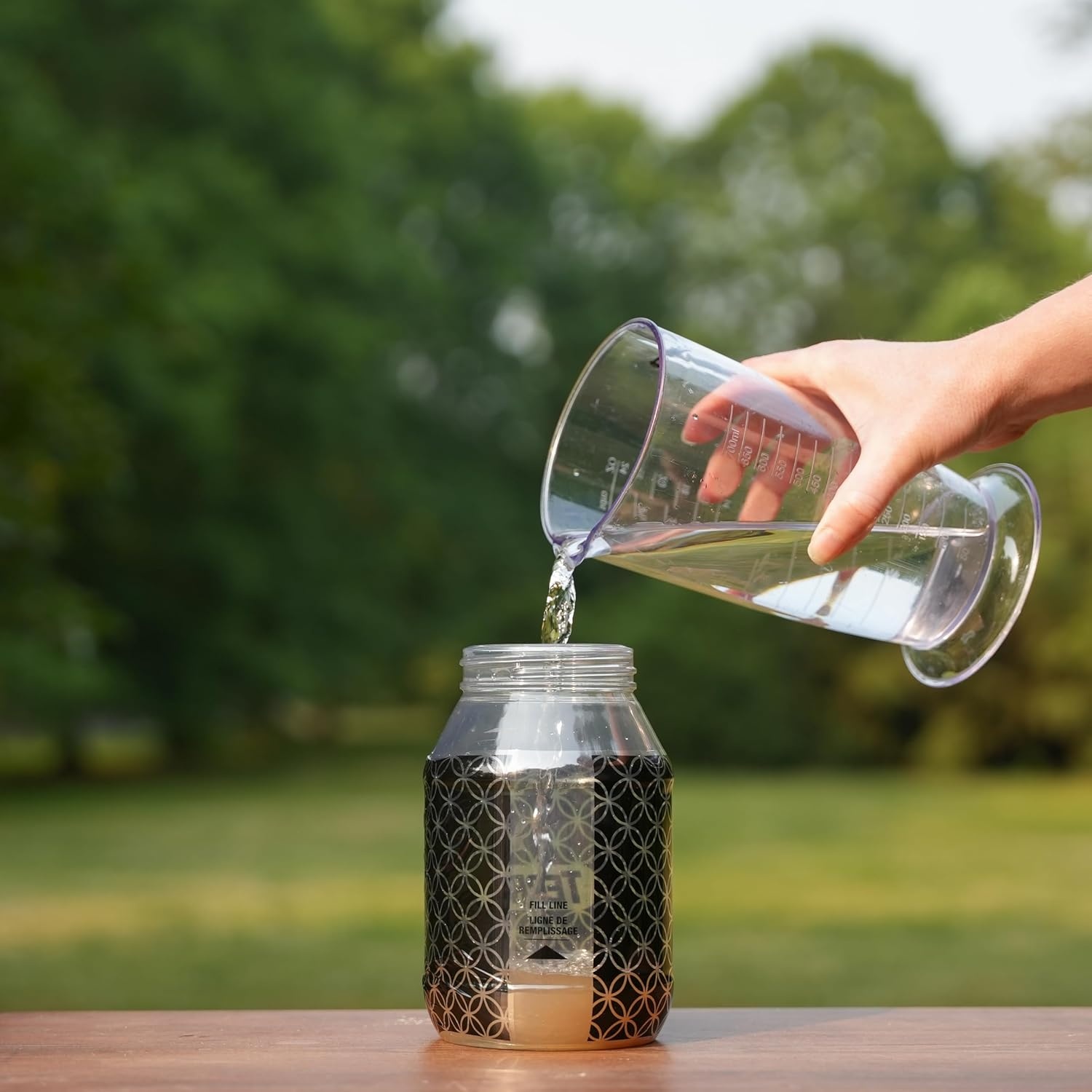 image:imageTERRO Outdoor Yellow Jacket Trap with Bait Easy to Use T362 No Chemical Insecticides Effective Yellowjacket Trap Includes Bait1 Count Pack of 1